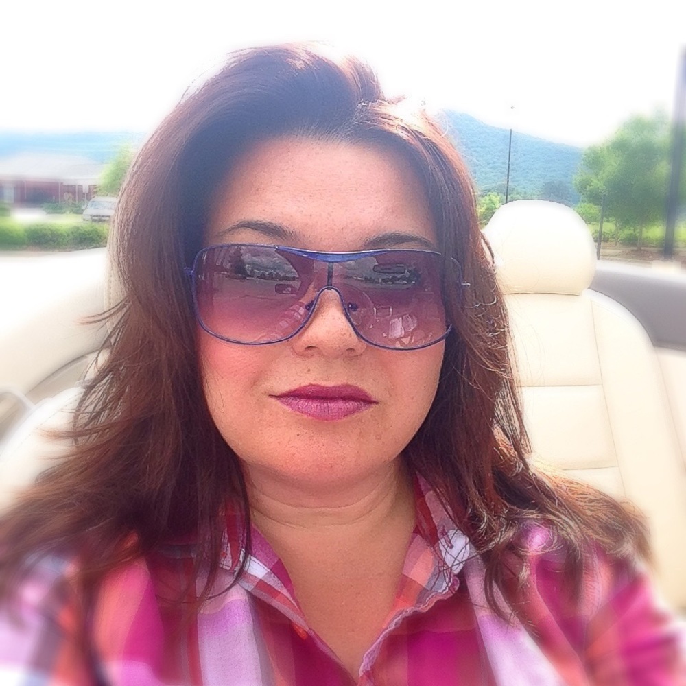 Meet your Posher, Rebecca